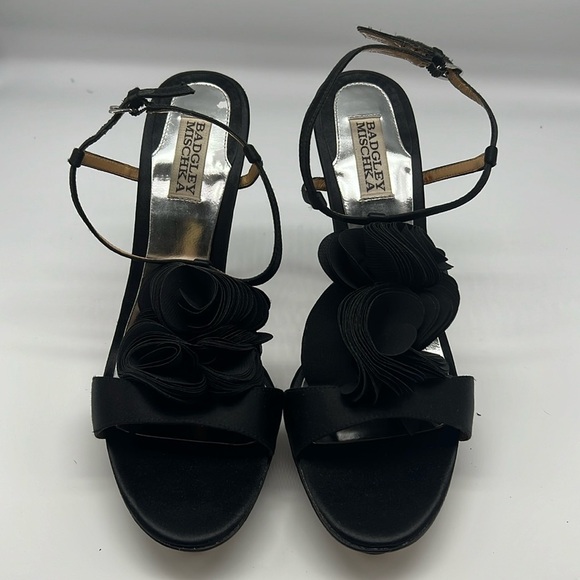 Badgley Mischka - Black Fabric Petal Adjustable Ankle High Heels Platforms 9.5 - Picture 1 of 14